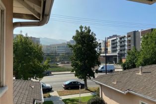 Apartment, 3311 Alameda, Burbank, CA 91505 - 3