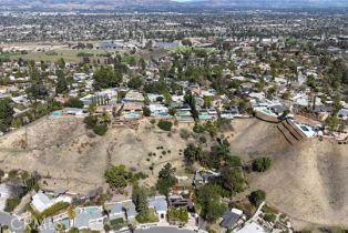 , 20713 Collins st, Woodland Hills, CA 91367 - 8