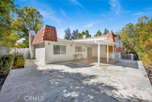 Single Family Residence, 22762 Avenue San Luis, Woodland Hills, CA 91364 - 22