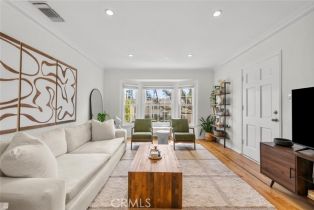 Condominium, 15234 Dickens st, Sherman Oaks, CA 91403 - 15