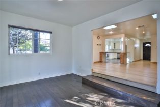 Single Family Residence, 18738 Sylvan st, Tarzana, CA 91335 - 17