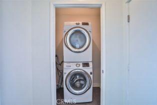 Single Family Residence, 18738 Sylvan st, Tarzana, CA 91335 - 22