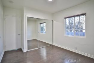 Single Family Residence, 18738 Sylvan st, Tarzana, CA 91335 - 32