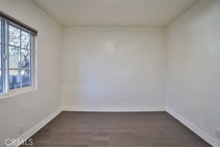 Single Family Residence, 18738 Sylvan st, Tarzana, CA 91335 - 33