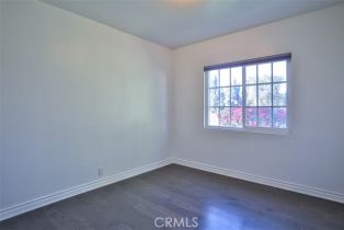 Single Family Residence, 18738 Sylvan st, Tarzana, CA 91335 - 36