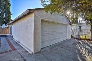 Single Family Residence, 18738 Sylvan st, Tarzana, CA 91335 - 46