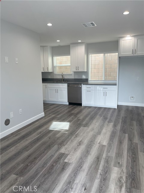 Single Family Residence, 1044 San Jose, Burbank, CA 91501 - 1