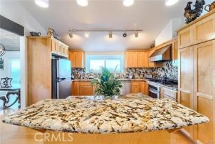 Single Family Residence, 21651 Yucatan ave, Woodland Hills, CA 91364 - 17