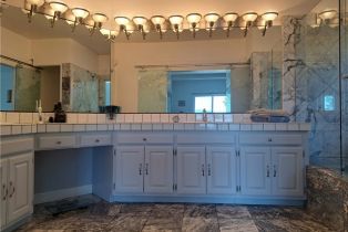 Single Family Residence, 21651 Yucatan ave, Woodland Hills, CA 91364 - 29