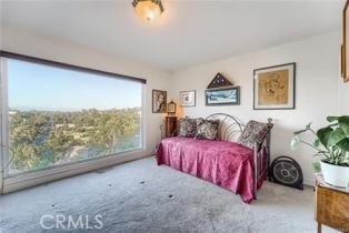 Single Family Residence, 21651 Yucatan ave, Woodland Hills, CA 91364 - 37