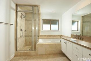 Condominium, 11504 Moorpark st, Studio City, CA 91602 - 15