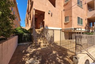 Condominium, 11504 Moorpark st, Studio City, CA 91602 - 18