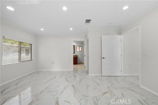 Single Family Residence, 5025 Noble ave, Sherman Oaks, CA 91403 - 16
