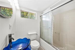 Single Family Residence, 5025 Noble ave, Sherman Oaks, CA 91403 - 25