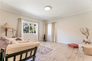 Single Family Residence, 521 Via Montana, Burbank, CA 91501 - 38