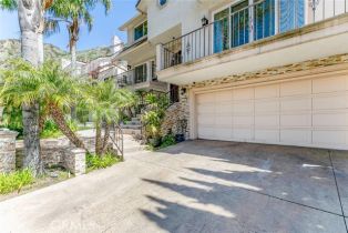 Single Family Residence, 521 Via Montana, Burbank, CA 91501 - 4