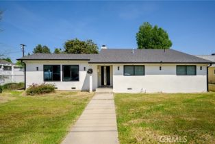 Single Family Residence, 16751 Devonshire st, Granada Hills, CA 91344 - 2