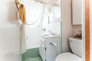 Single Family Residence, 1422 Riverside dr, Burbank, CA 91506 - 19