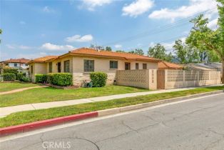 Single Family Residence, 1422 Riverside dr, Burbank, CA 91506 - 4