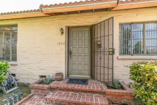 Single Family Residence, 1422 Riverside dr, Burbank, CA 91506 - 5