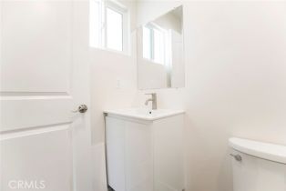 Single Family Residence, 17237 Kingsbury st, Granada Hills, CA 91344 - 17