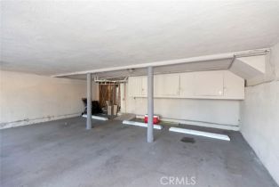 Residential Income, 1814 Grismer ave, Burbank, CA 91504 - 4