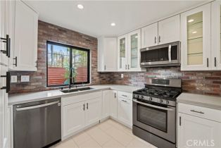 Condominium, 230 Bethany rd, Burbank, CA 91504 - 3