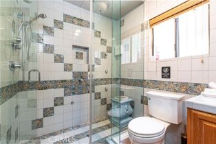 Single Family Residence, 11574 Yarmouth ave, Granada Hills, CA 91344 - 19