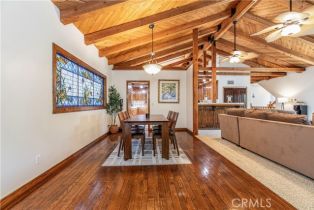 Single Family Residence, 11574 Yarmouth ave, Granada Hills, CA 91344 - 32