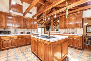 Single Family Residence, 11574 Yarmouth ave, Granada Hills, CA 91344 - 39