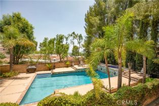Single Family Residence, 11574 Yarmouth ave, Granada Hills, CA 91344 - 46