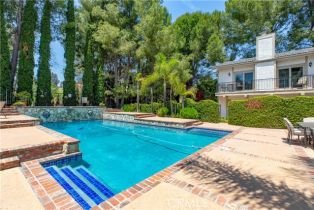 Single Family Residence, 11574 Yarmouth ave, Granada Hills, CA 91344 - 8