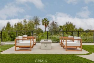 Single Family Residence, 18101 Green Meadow dr, Encino, CA 91316 - 38