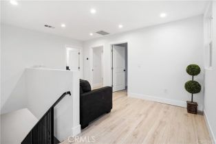 Single Family Residence, 18060 Oxnard st, Encino, CA 91316 - 17