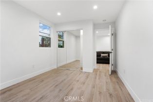 Single Family Residence, 18060 Oxnard st, Encino, CA 91316 - 19