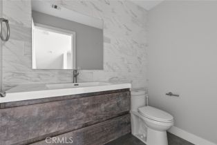 Townhouse, 14438 Tiara st, Sherman Oaks, CA 91401 - 14