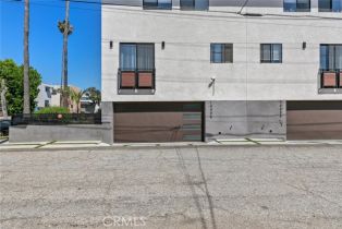 Townhouse, 14438 Tiara st, Sherman Oaks, CA 91401 - 5
