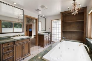 Single Family Residence, 9824 Baden ave, Chatsworth, CA 91311 - 49