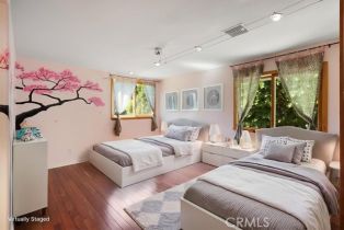 Single Family Residence, 9824 Baden ave, Chatsworth, CA 91311 - 62