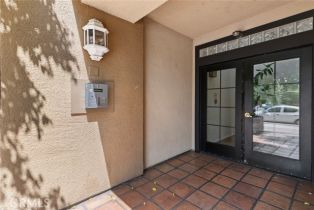 Condominium, 12633 Moorpark st, Studio City, CA 91604 - 30