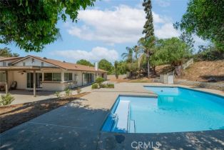 Single Family Residence, 19941 Hiawatha st, Chatsworth, CA 91311 - 11