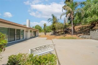 Single Family Residence, 19941 Hiawatha st, Chatsworth, CA 91311 - 13