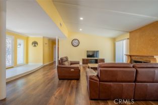 Single Family Residence, 19941 Hiawatha st, Chatsworth, CA 91311 - 24