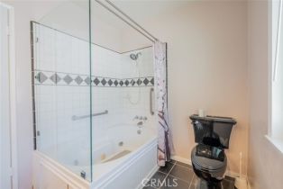 Single Family Residence, 19941 Hiawatha st, Chatsworth, CA 91311 - 39