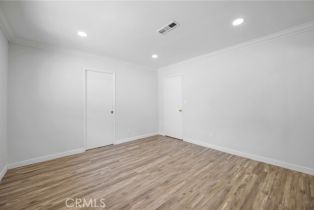 Single Family Residence, 575 Winona way, Pasadena, CA 91103 - 14