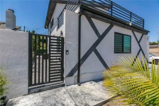 Single Family Residence, 17465 Tuscan dr, Granada Hills, CA 91344 - 35