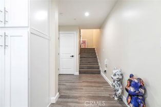 Single Family Residence, 17465 Tuscan dr, Granada Hills, CA 91344 - 45