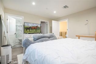 Single Family Residence, 17465 Tuscan dr, Granada Hills, CA 91344 - 51