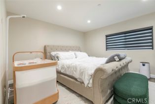 Single Family Residence, 17465 Tuscan dr, Granada Hills, CA 91344 - 52