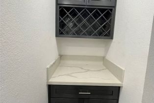 Apartment, 1110 Leland way, Burbank, CA 91504 - 5